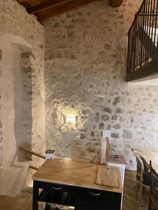 Loft En Plein Coeur Du Village Saint-Paul-de-Vence Exterior foto